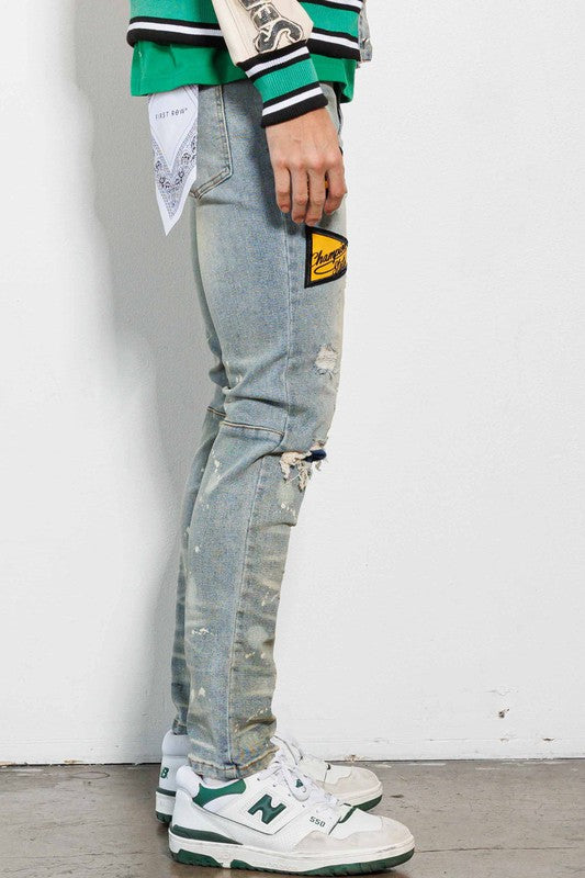 MULTI PATCHES SLIM FIT PANTS
