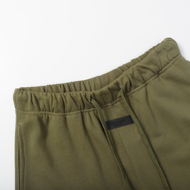 FEAR OF GOD ESSENTIALS SHORT