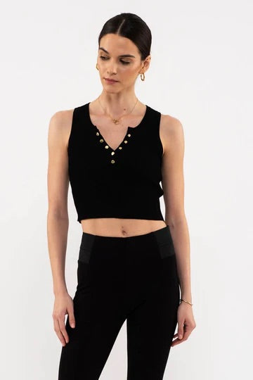 ZOILA SLEEVELESS SNAP BUTTON TOP